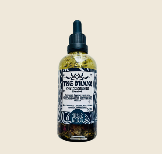 The moon ritual oil 